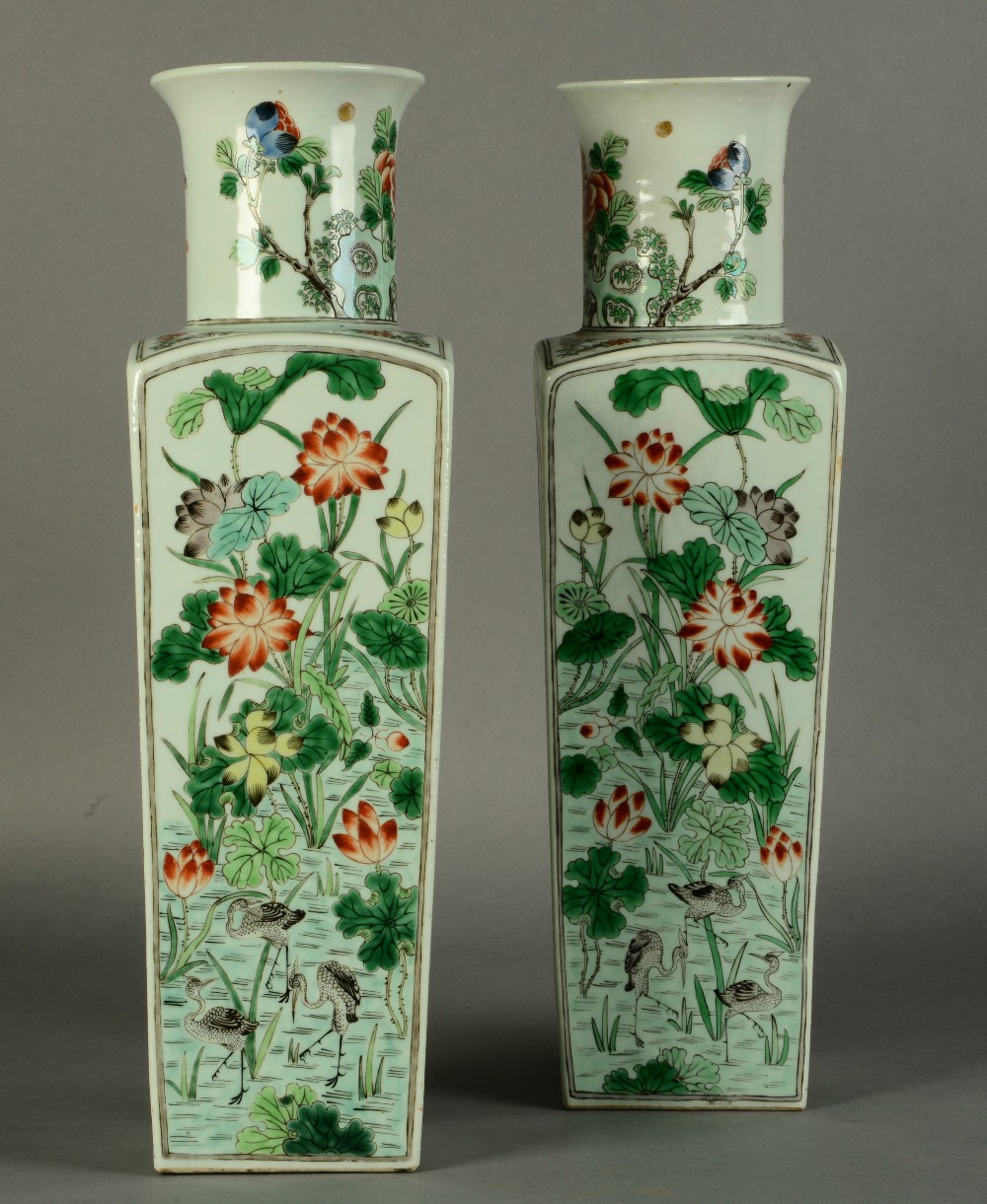 A PAIR OF CHINESE FAMILLE VERTE VASES.