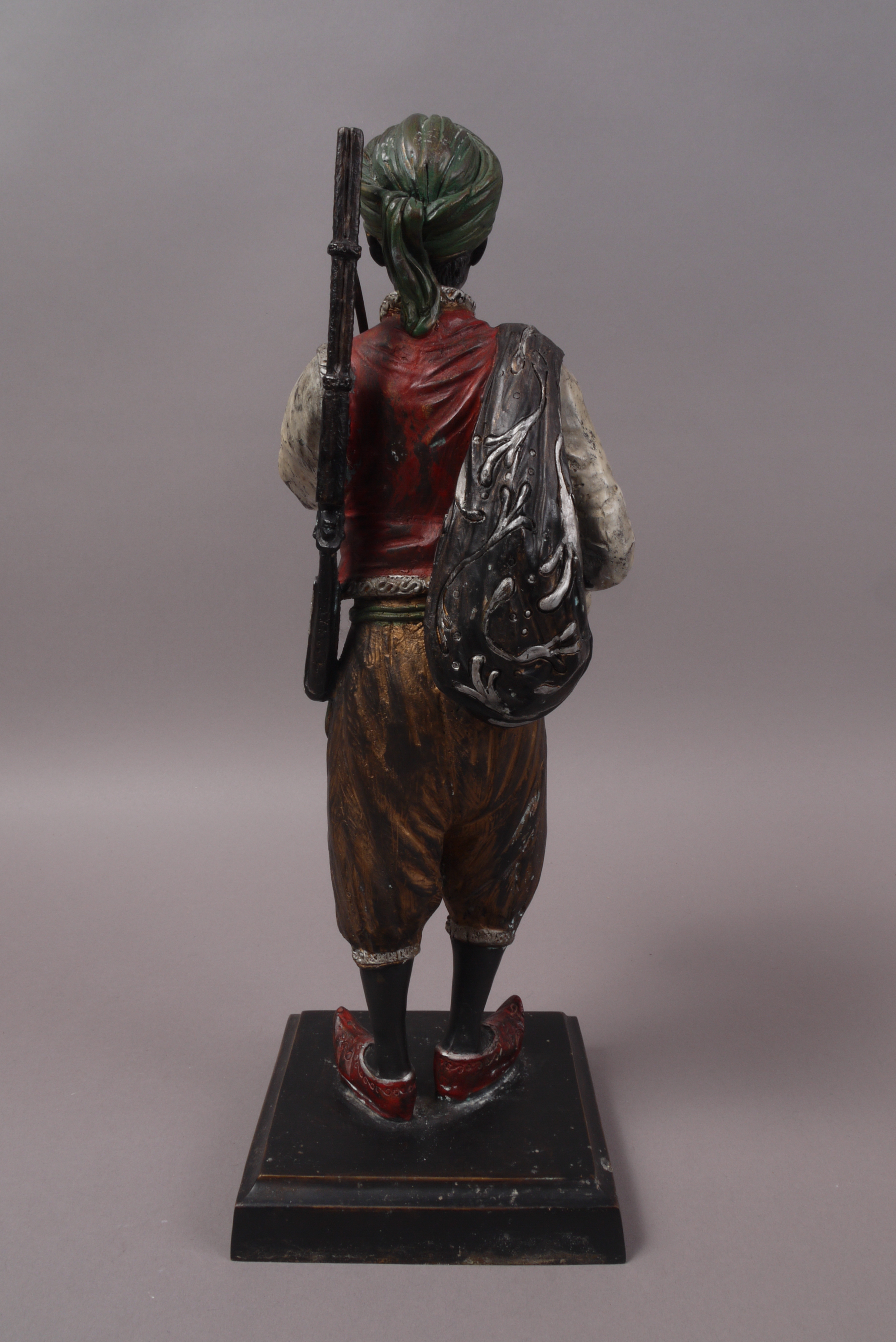 A CONTINENTAL COLD PAINTED BRONZE FIGURE of an Arab in traditional costume, - Image 3 of 6