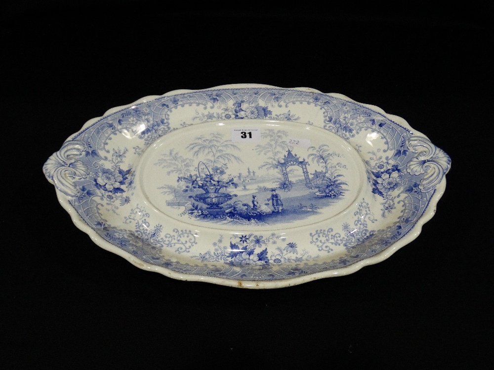 A Davenport Pottery Blue And White Transfer Decorated Treen Stand, Canton Pattern