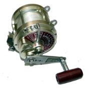 REEL: Everol 6/0 Special Italian made big game reel, lever drag, power handle, and adjustable