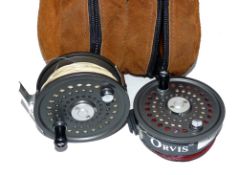 REEL & SPOOL: (2) Orvis Battenkill 8/9 alloy bar stock fly reel, Made in England, counter balanced