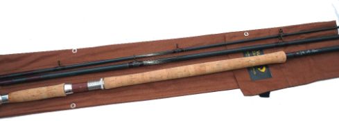 ROD: Marcus Warwick The Tweed 15' Boron 3 pce salmon fly rod in as new condition, bronze whipped