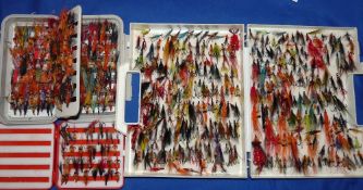 SALMON FLIES: Collection of approx. 500 salmon flies in mainly double and treble hook forms,