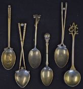 Silver Golfing Tea Spoons includes cross golf clubs and two balls, Royal commemorative George and