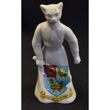 Tennis souvenir crested ware cat figurine c.1900 - dressed as a lady tennis player c/w the crest for