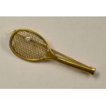 Fine 18ct gold tennis racket bar brooch - the handle stamped 585 c/w fine stringing mounted with