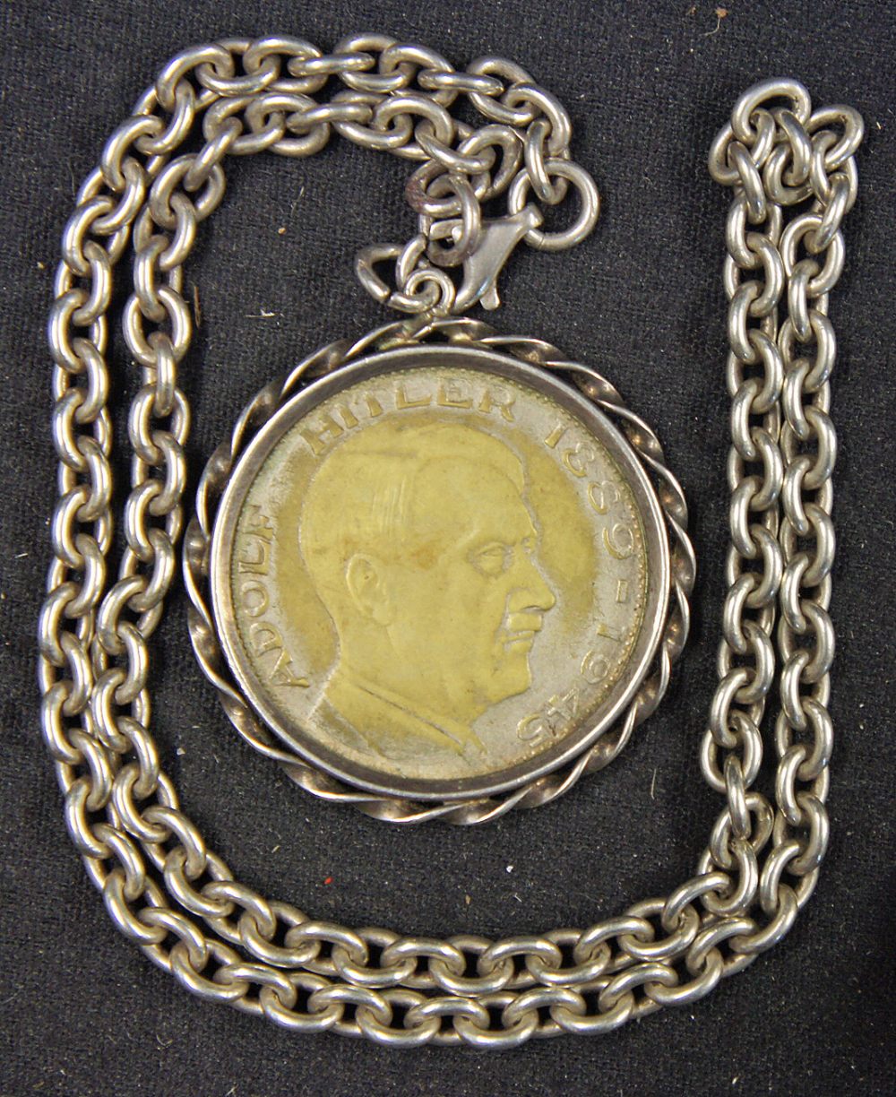 John Lennon Impressive Adolf Hitler Commemorative Medallion owned by John Lennon on a later chain - Image 2 of 2