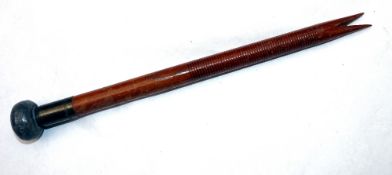 ACCESSORY: Rare Bickerdyke Jardine pike disgorger, 12" long turned mahogany shaft with V