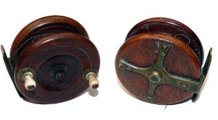 REEL: Scarce early fishtail starback Nottingham wooden reel, 3" diameter, twin turned ivory