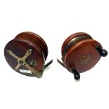 REEL: News Of The World Prize Reel, 5" mahogany/brass star back with Slater latch, twin black