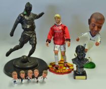 Selection of David Beckham Figures to include 5x small Kodoto Beckham plastic figures, a Heroes of