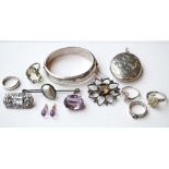 COLLECTION OF JEWELLERY including Victorian style silver locket and bangle,