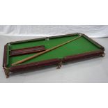 VINTAGE 'WALTER LINDRUM' TABLETOP SNOOKER TABLE with a green baize, selection of balls,