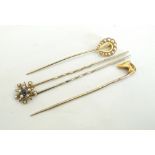 EDWARDIAN SAPPHIRE AND SEED PEARL SET HAIR SLIDE with hinged top section,