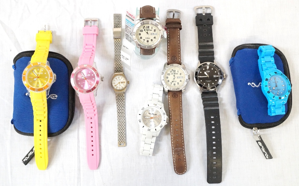 SMALL COLLECTION OF WRISTWATCHES includes Casio Quartz,