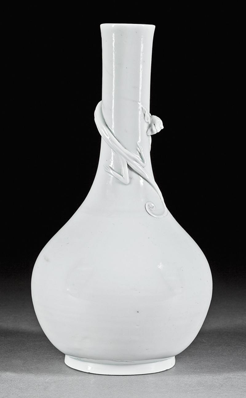 Chinese "Blanc de Chine" Porcelain Bottle Vase - Image 2 of 6