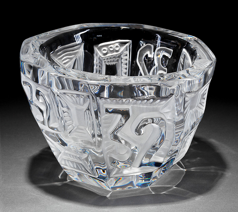 Lalique "America's 32nd Cup" Clear and Frosted Glass Center Bowl, engraved "Lalique France",