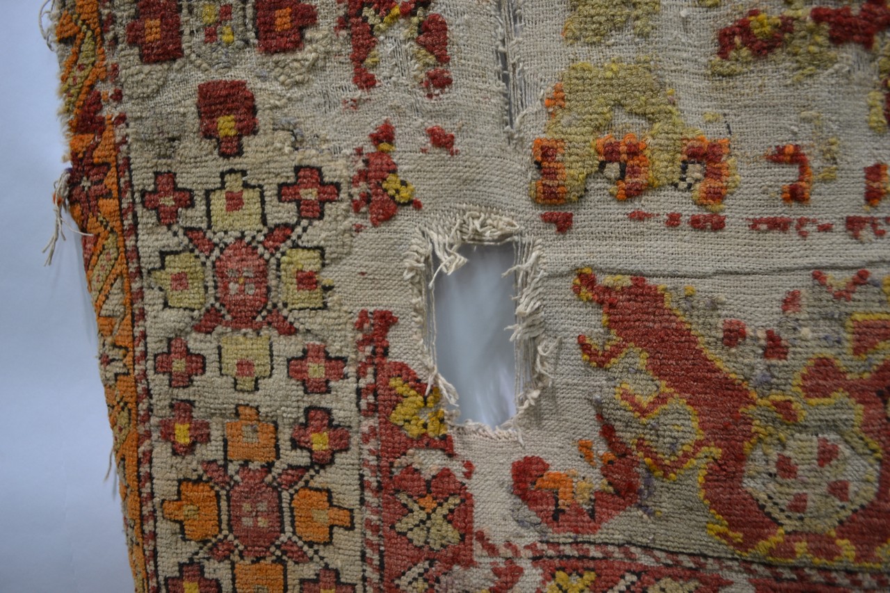 Uzbek felt rug, Uzbekistan, first half 20th century, 8ft. 4in. x 5ft. 6in. 2.54m. x 1.68m. Small - Image 12 of 12