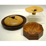 A lignum wood pierced dish. 9.5in (25cm), a maple wood pot pourri. 7.5in (19cm), a cherry wood vase.