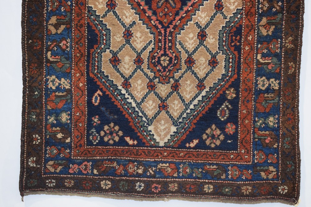 Attractive Sarab rug, Hamadan area, north west Persia, circa 1920s, 6ft. 6in. x 3ft. 9in. 1.98m. x - Image 6 of 8