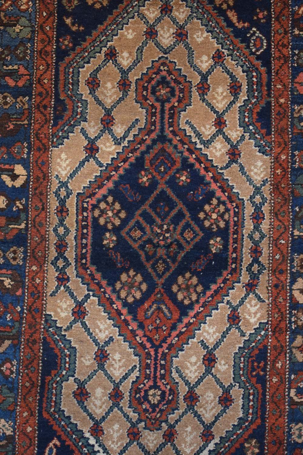 Attractive Sarab rug, Hamadan area, north west Persia, circa 1920s, 6ft. 6in. x 3ft. 9in. 1.98m. x - Image 7 of 8