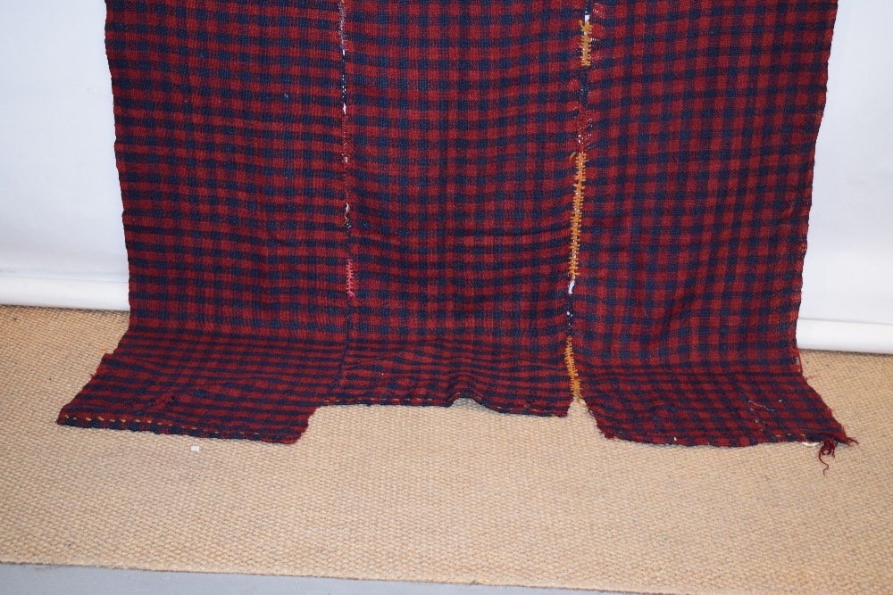 Anatolian wool twill cover in blue and claret check, Diyabakir, south east Anatolia, mid 20th - Image 8 of 12