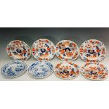 A set of six Masons Ironstone shaped circular plates decorated in Japan palette, 21.