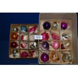 A box of glass Christmas Baubles, some a/f.