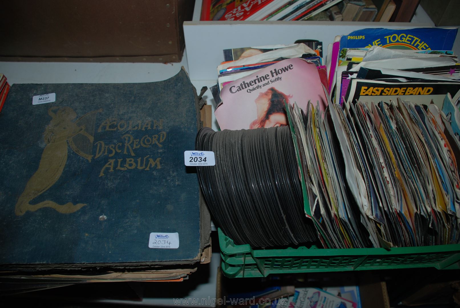 A quantity of 45's:Catherine Howe etc and a quantity of 78's: The Grand Opera Orchestra etc