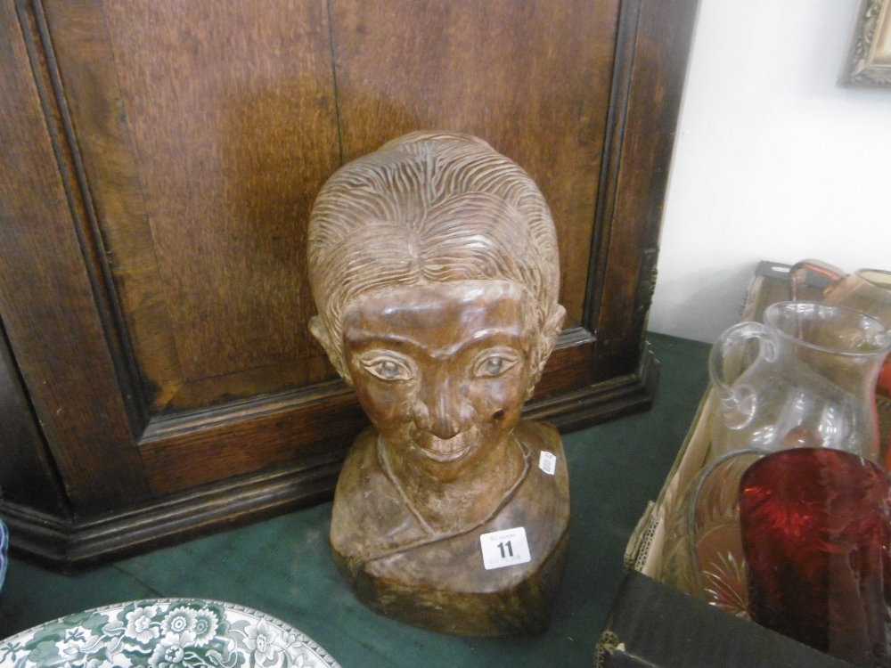 A CARVED BUST OF A LADY - Image 2 of 2
