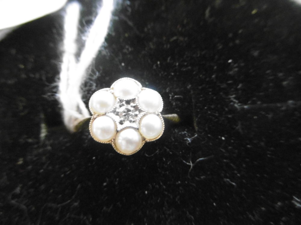 AN 18CT GOLD SEED PEARL AND DIAMOND RING - Image 3 of 3