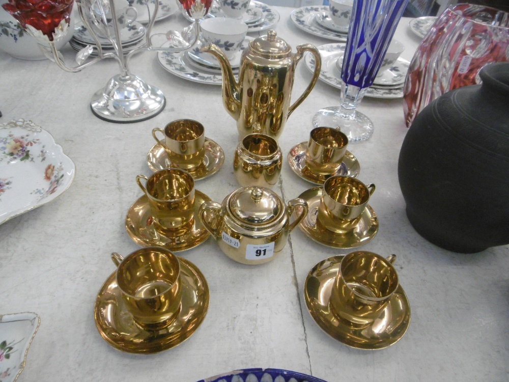 GOLD CHINA TEA SET - Image 2 of 2