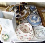 MIXED CERAMICS. Tray of ceramics including Rosenthal Wedgwood etc