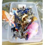 MIXED FIGURES. Box of mixed figures including, Tetley Tea men, metal soldiers etc