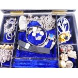 VINTAGE BOX AND CONTENTS. Vintage leather box containing good quality costume jewellery including