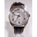 GENTS ORIS WRISTWATCH. Gents Oris white faced stainless steel wristwatch on leather strap