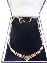 14CT GREEK KEY NECKLACE. 14ct gold necklace in Greek key design, 14,5g