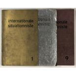 Internationale situationniste. Hefte 1, 2, und 9 in 3 Heften. Mit einigen Abbildungen. Paris, 1958-