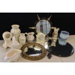 CERAMICS & MIRRORS - 9 pieces of decorat