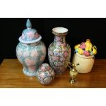 CERAMICS - a selection of Chinese vases,