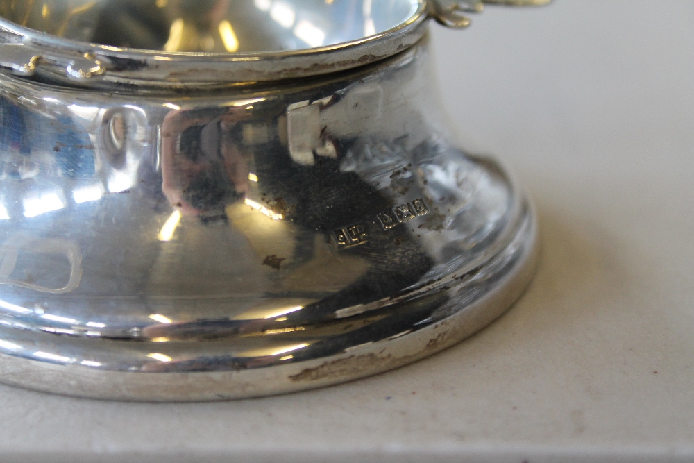 SILVER - a collection of silver items with hallmarks to include a boxed pair of napkin rings - Image 5 of 5