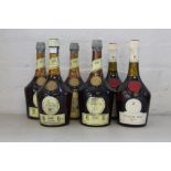 DOM BENEDICTINE - 4 bottles of Dom Benedictine B + B (43% Vol) and 2 bottles of Dom Benedictine