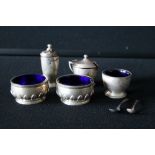 SILVER - a collection of silver hallmarked items to include a pair of Mappin and Webb condiment