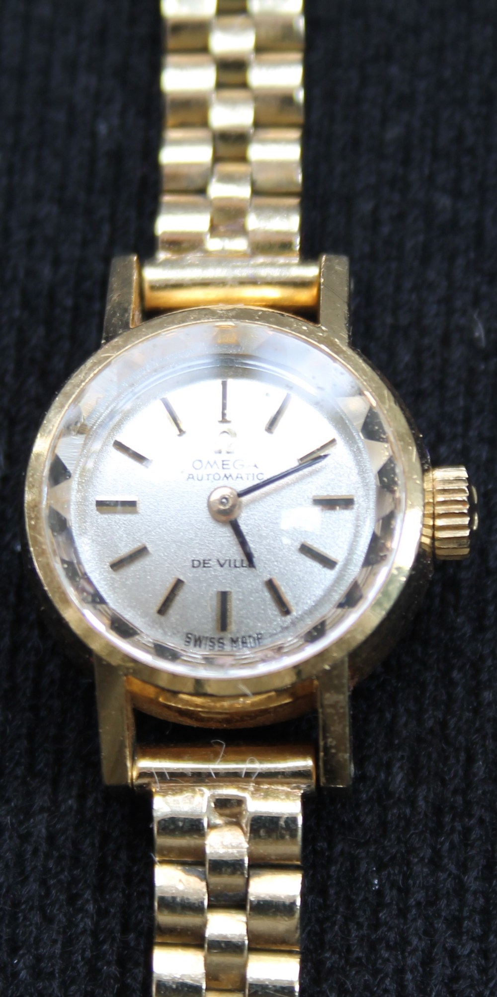 OMEGA LADIES WATCH - an 18ct yellow gold Omega Automatic De Ville ladies bracelet watch in full - Image 3 of 6