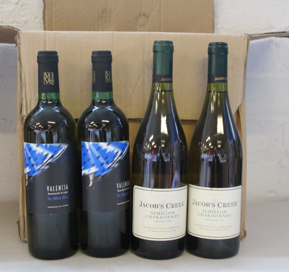 MIXED WHITE - 12 bottles to include 5 x Valencia Dry White Wine and 7 x Jacob Creek Semillon