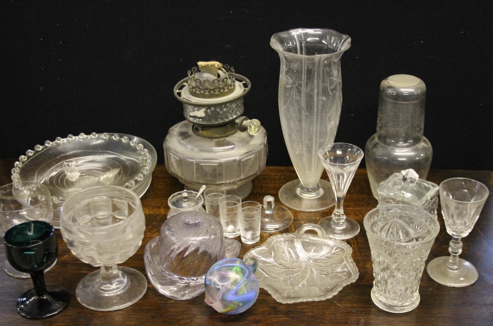 GLASSWARE - a collection of glassware to include Victorian cut glass pieces and an oil lamp. (18).