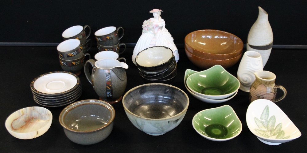 CERAMICS - a collection of ceramics to include a Denby Breakfast set,