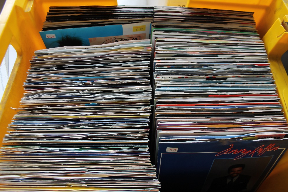 POP/ROCK - Large collection of around 250 x 7" singles. Expect to find sides from Run-D.M. - Image 2 of 2