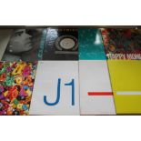 INDIE - A nice selection of over 60 x mainly 12" releases.