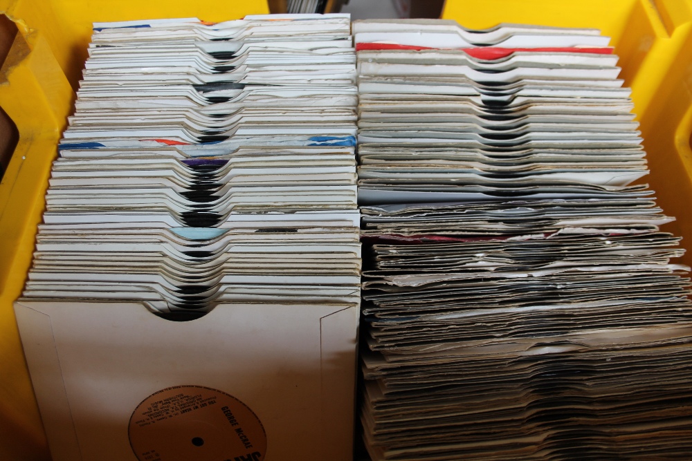 SOUL SEVENS - Another large collection of 200 (again mainly UK issue) 7" singles. - Image 2 of 2